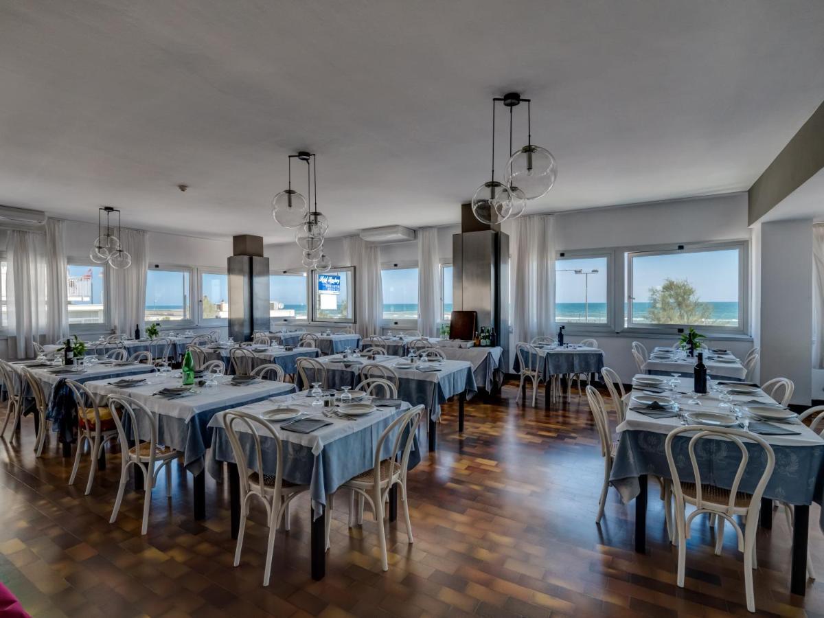 Hotel Europa Senigallia Exteriör bild